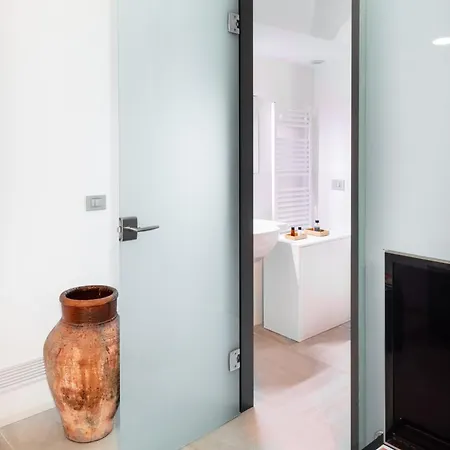 公寓 The Architect - Exclusive Loft In Ponterosso 的里雅斯特