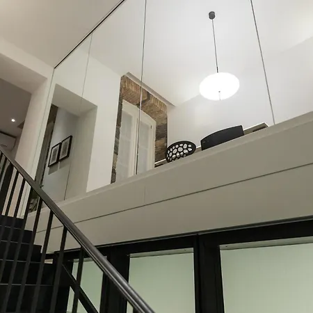 The Architect - Exclusive Loft In Ponterosso